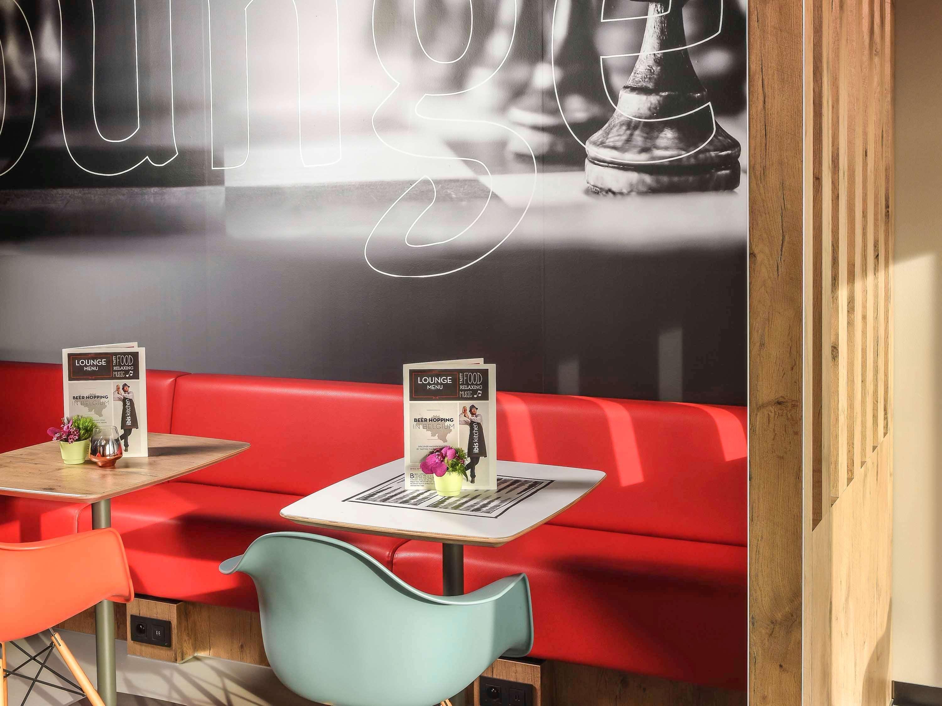Hotel Ibis Charleroi Airport Brussels South Fleurus Esterno foto