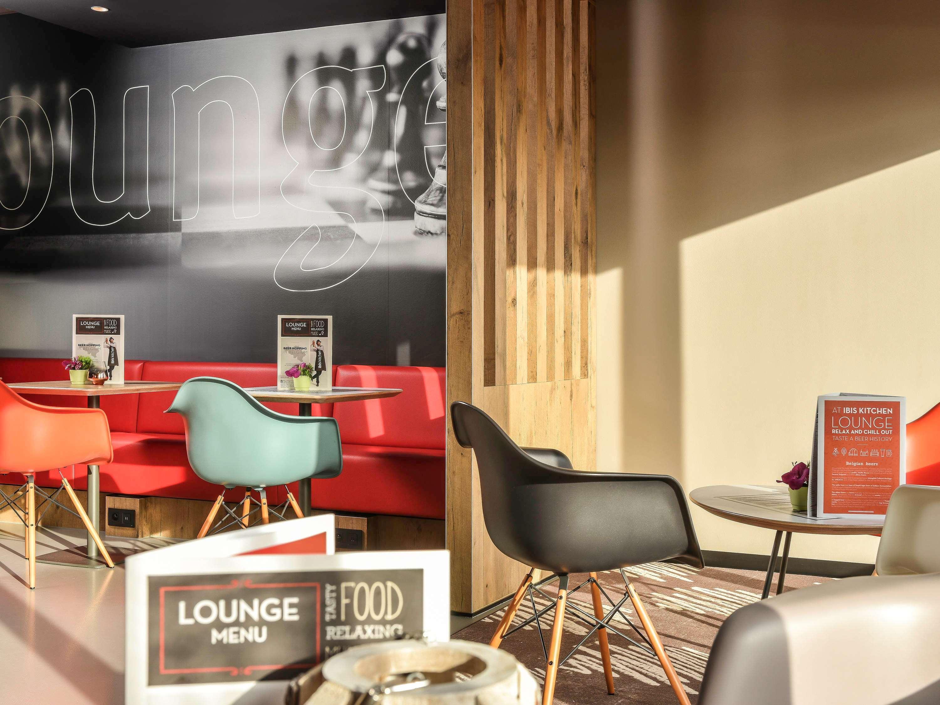 Hotel Ibis Charleroi Airport Brussels South Fleurus Esterno foto
