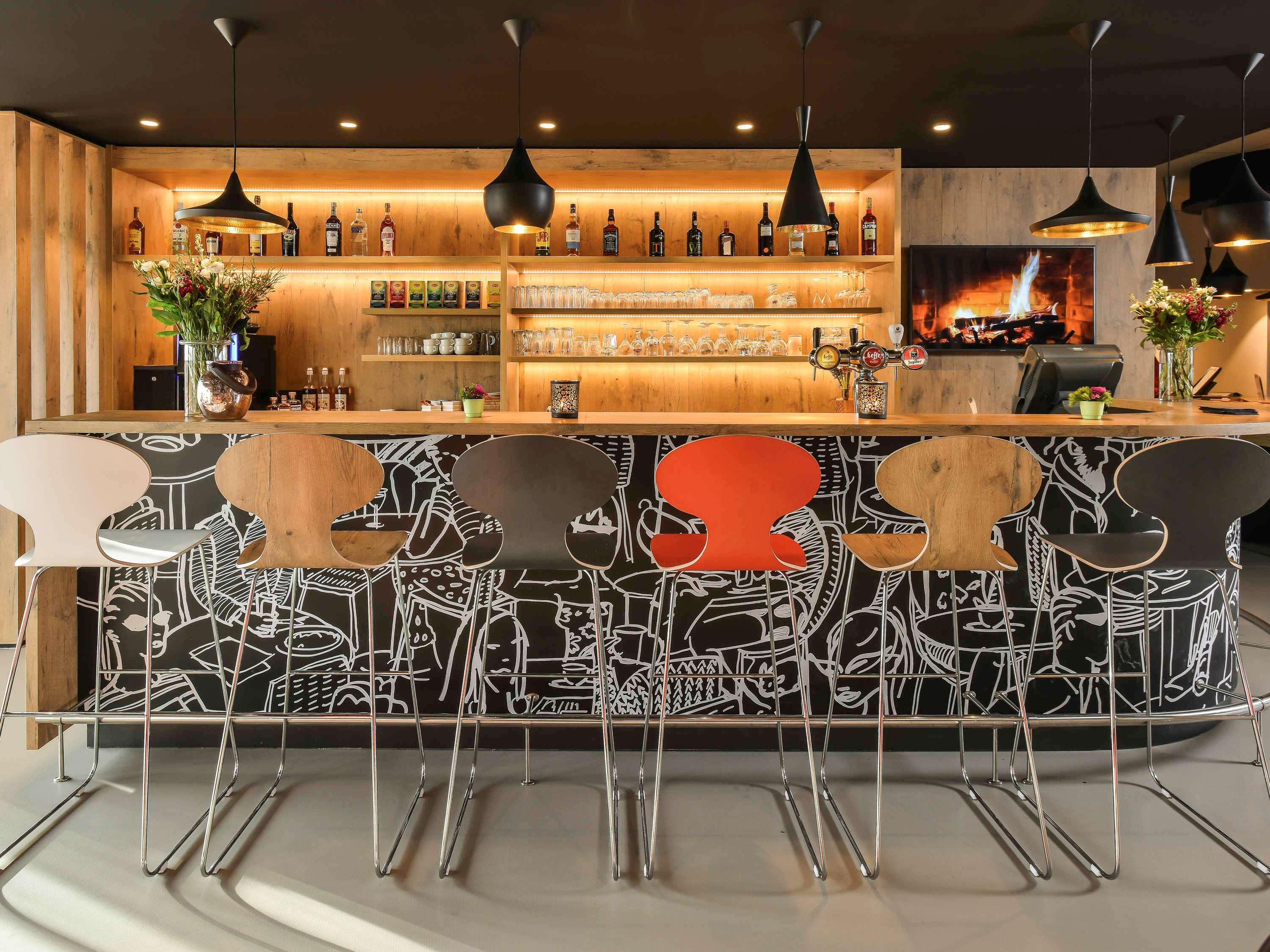Hotel Ibis Charleroi Airport Brussels South Fleurus Esterno foto