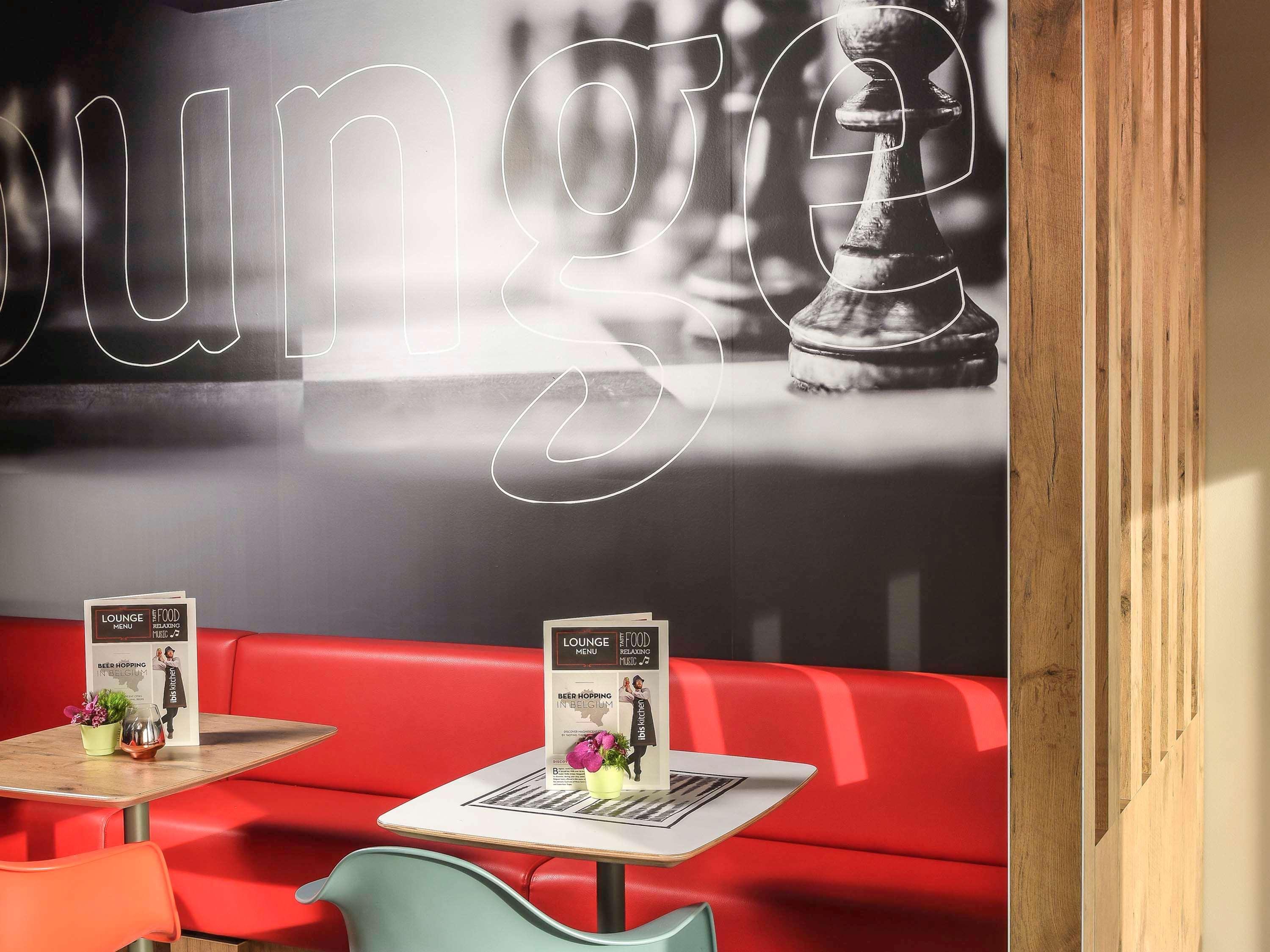 Hotel Ibis Charleroi Airport Brussels South Fleurus Esterno foto