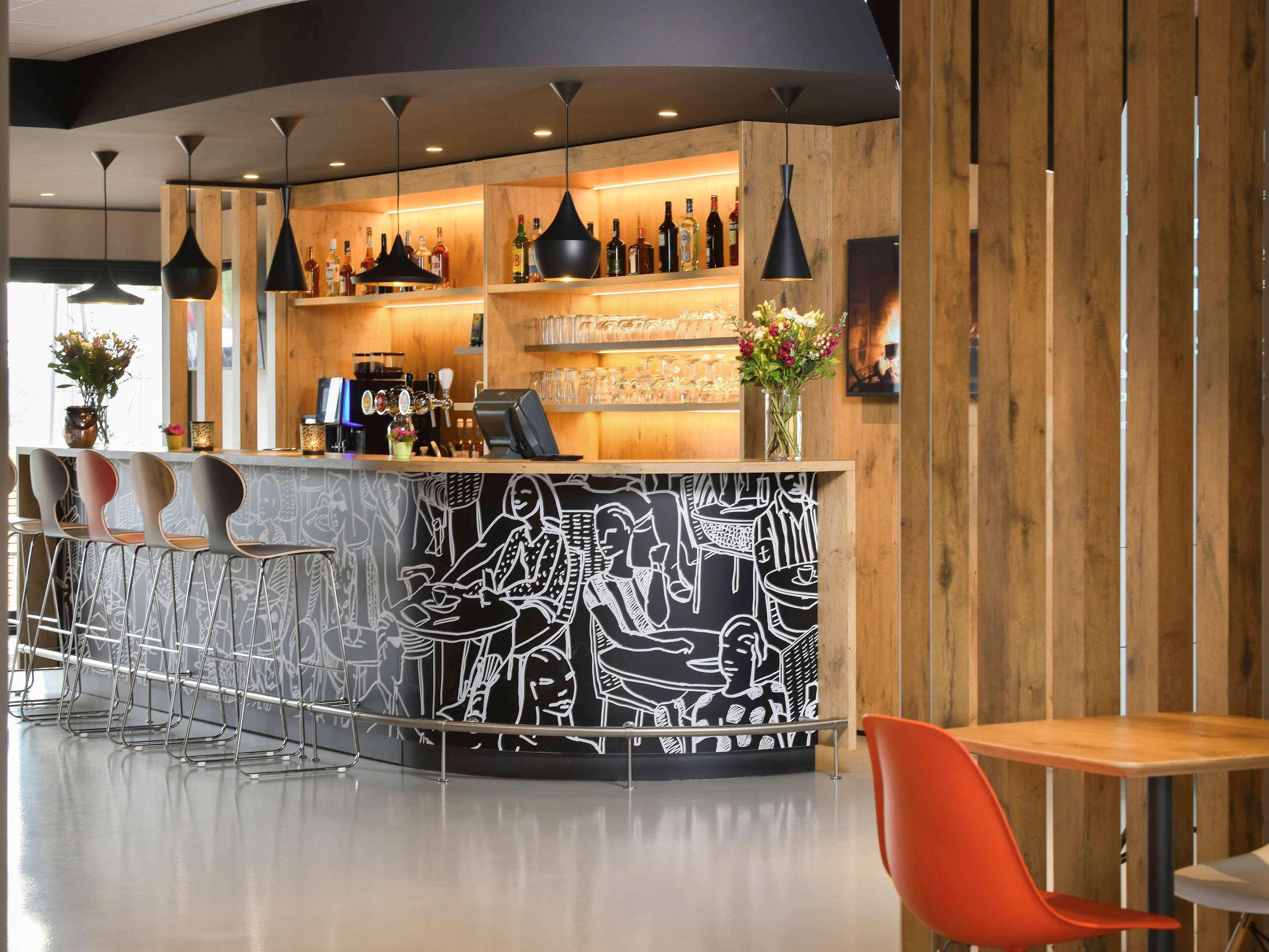 Hotel Ibis Charleroi Airport Brussels South Fleurus Esterno foto