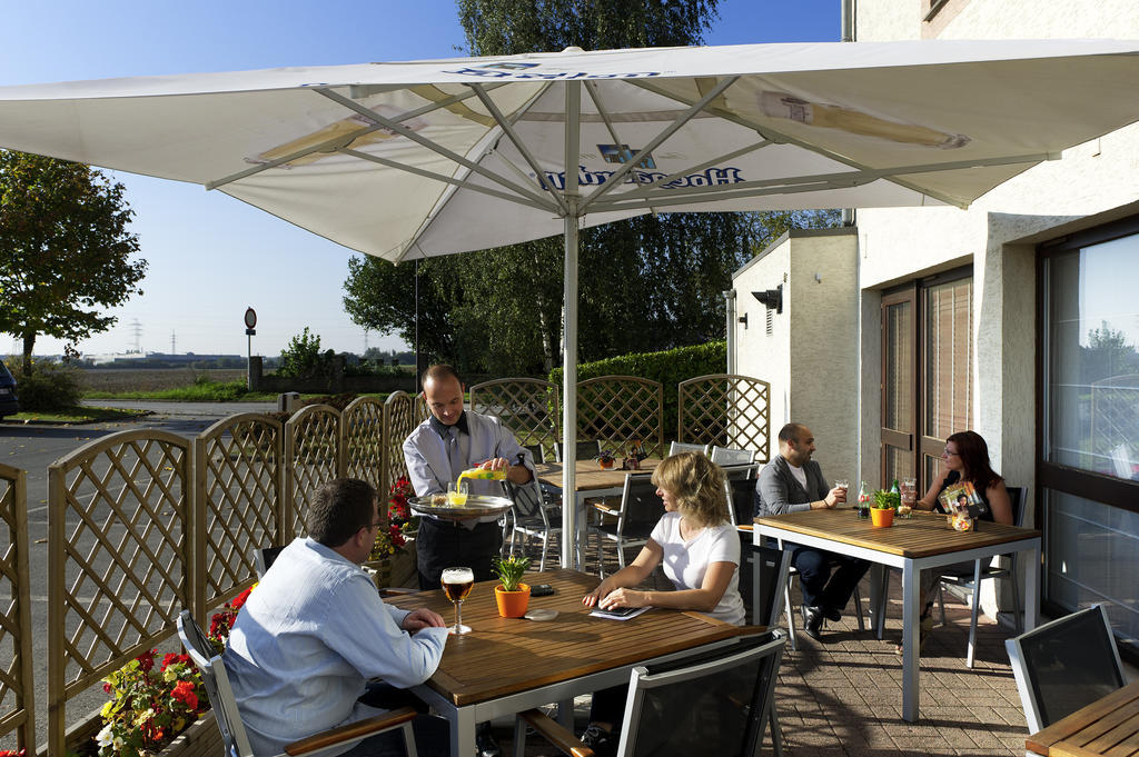 Hotel Ibis Charleroi Airport Brussels South Fleurus Esterno foto