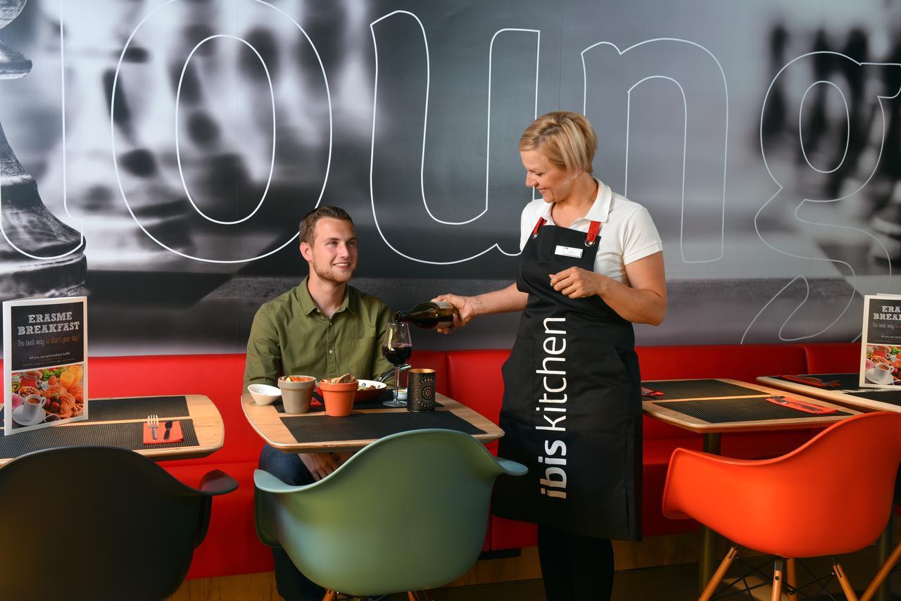 Hotel Ibis Charleroi Airport Brussels South Fleurus Esterno foto