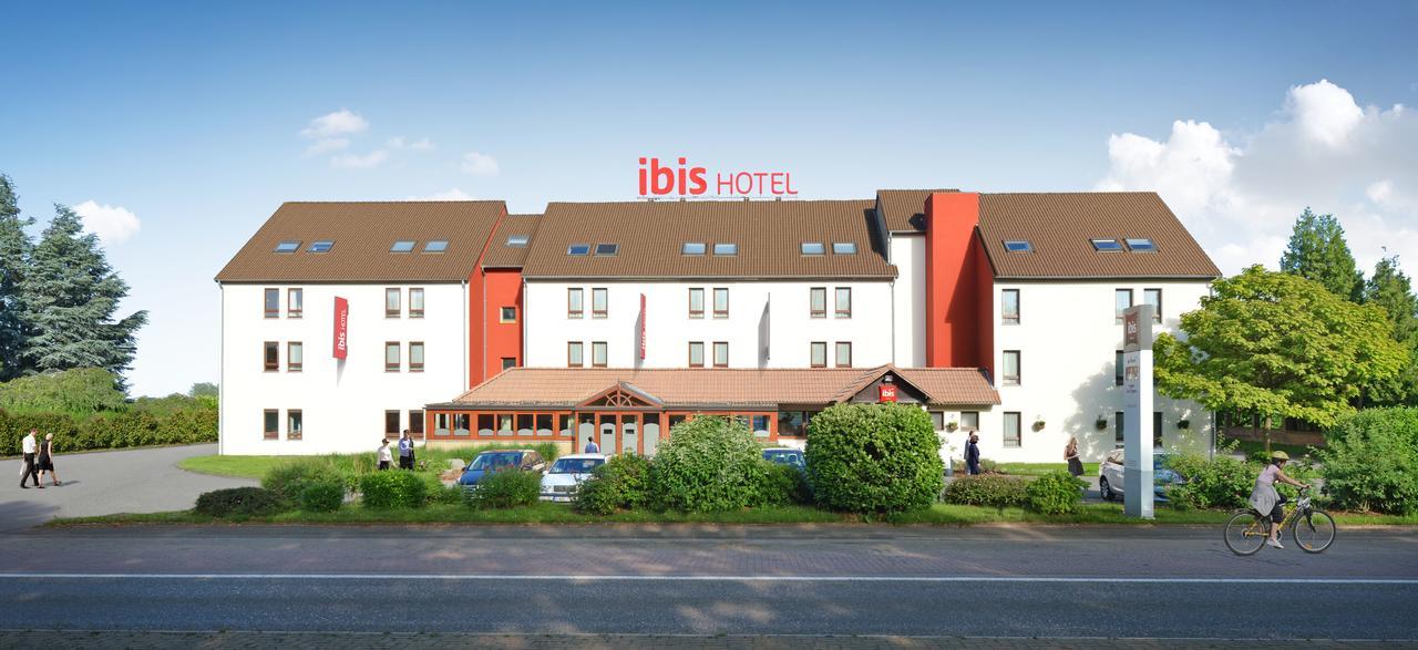 Hotel Ibis Charleroi Airport Brussels South Fleurus Esterno foto