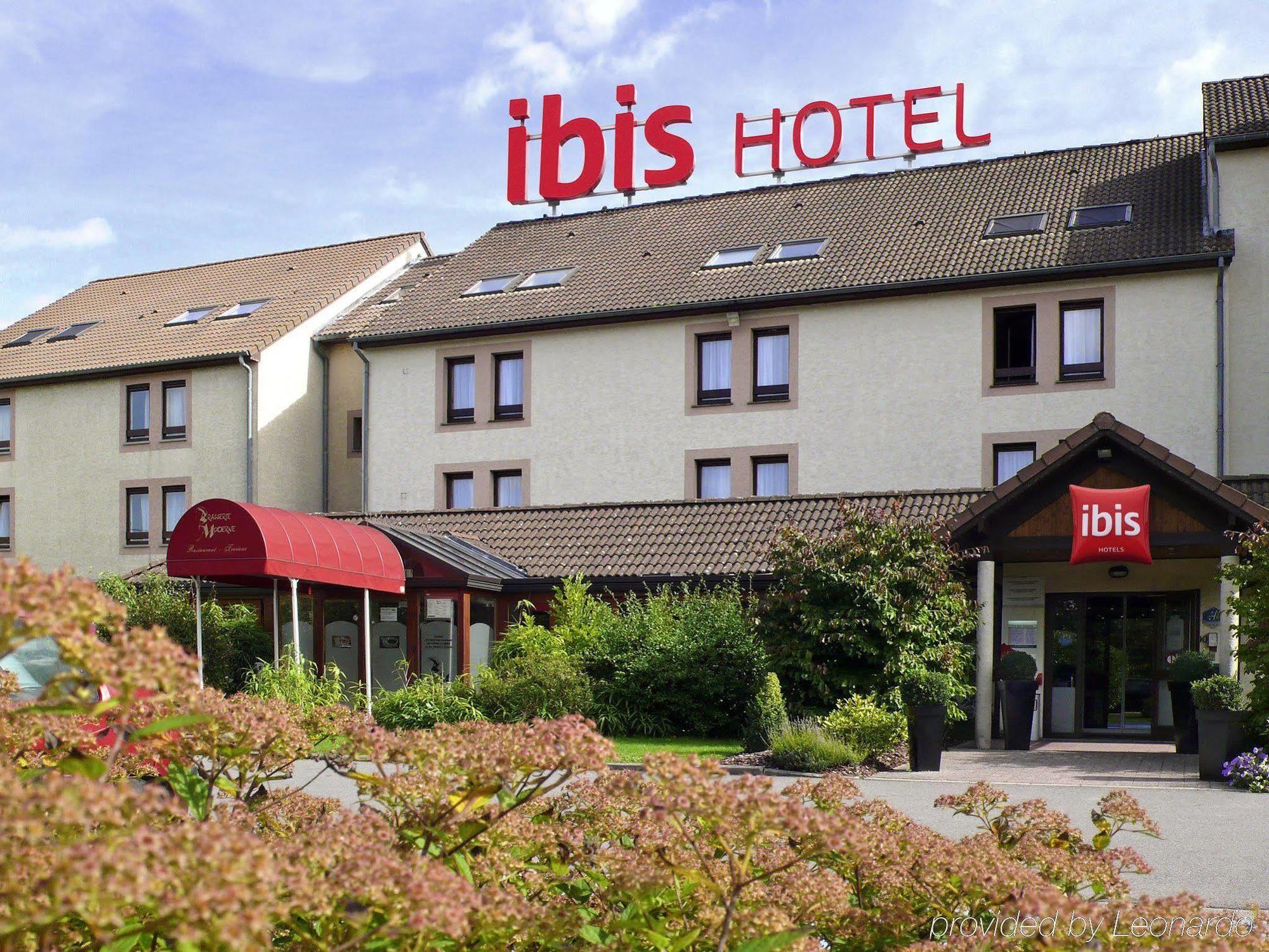 Hotel Ibis Charleroi Airport Brussels South Fleurus Esterno foto